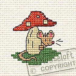 Borduurpakket Tiny Toadstool in the Woods Mouseloft-00f-007