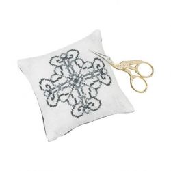 Borduurpakket Pincusion 4 hearts PERMIN 03-4393