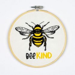 Borduurpakket Bee Kind Dutch Stitch Brothers 037