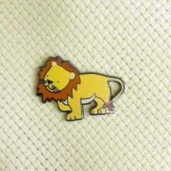 Naaldenmagneet Kate Garrett-Leo The Lion Bothy Threads-xa26