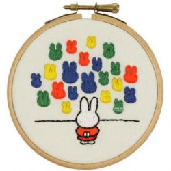 Vrij borduren pakket Nijntje in het museum PAKO 196.001