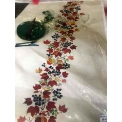 Borduurpakket tafellaken druiven en herfstbladeren Permin 58-9399