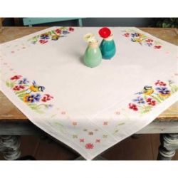 Borduurpakket Dekservet meesje tussen de viooltjes Vervaco PN-0164232