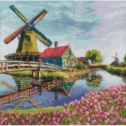 Borduurpakket M-481 Tulip field Moma PN-0215500