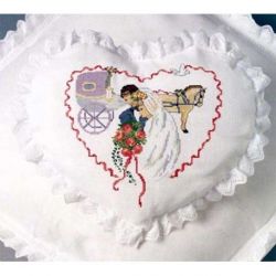 Borduurpakket Bruidskussentje koets in hart Oehlenslager 02004