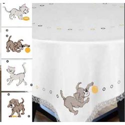 Borduurpakket Tafellaken spelende dieren Brodelia 2411-9110