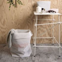 Plastic canvas wit 5,7x4,9 steken/cm