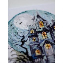Borduurpakket "Haunted House" 17x20 cm AAH-277