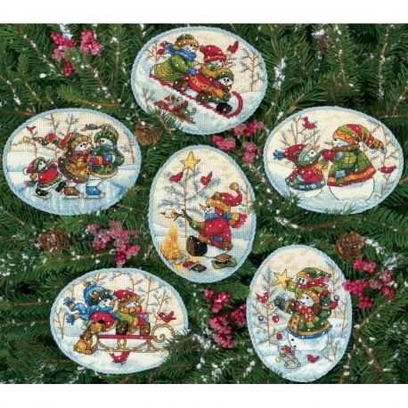 Borduurpakket Playful Snowmen D08828