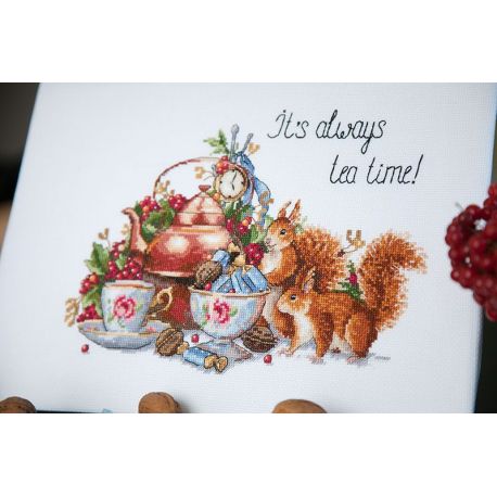 Borduurpakket It’s always tea time Merejka-K85
